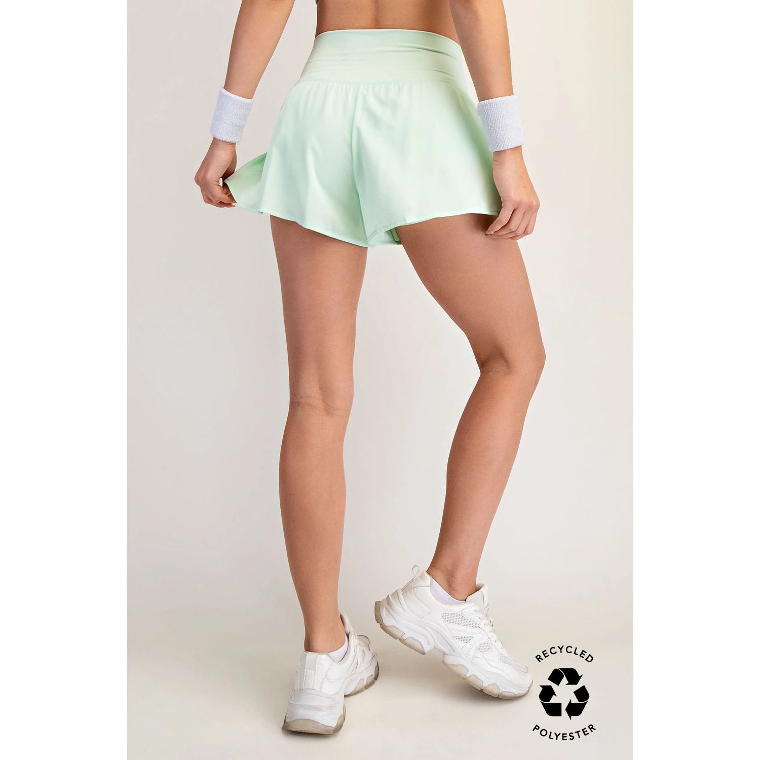 V Crossover Flared Short