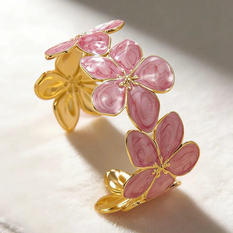 Floral bangle