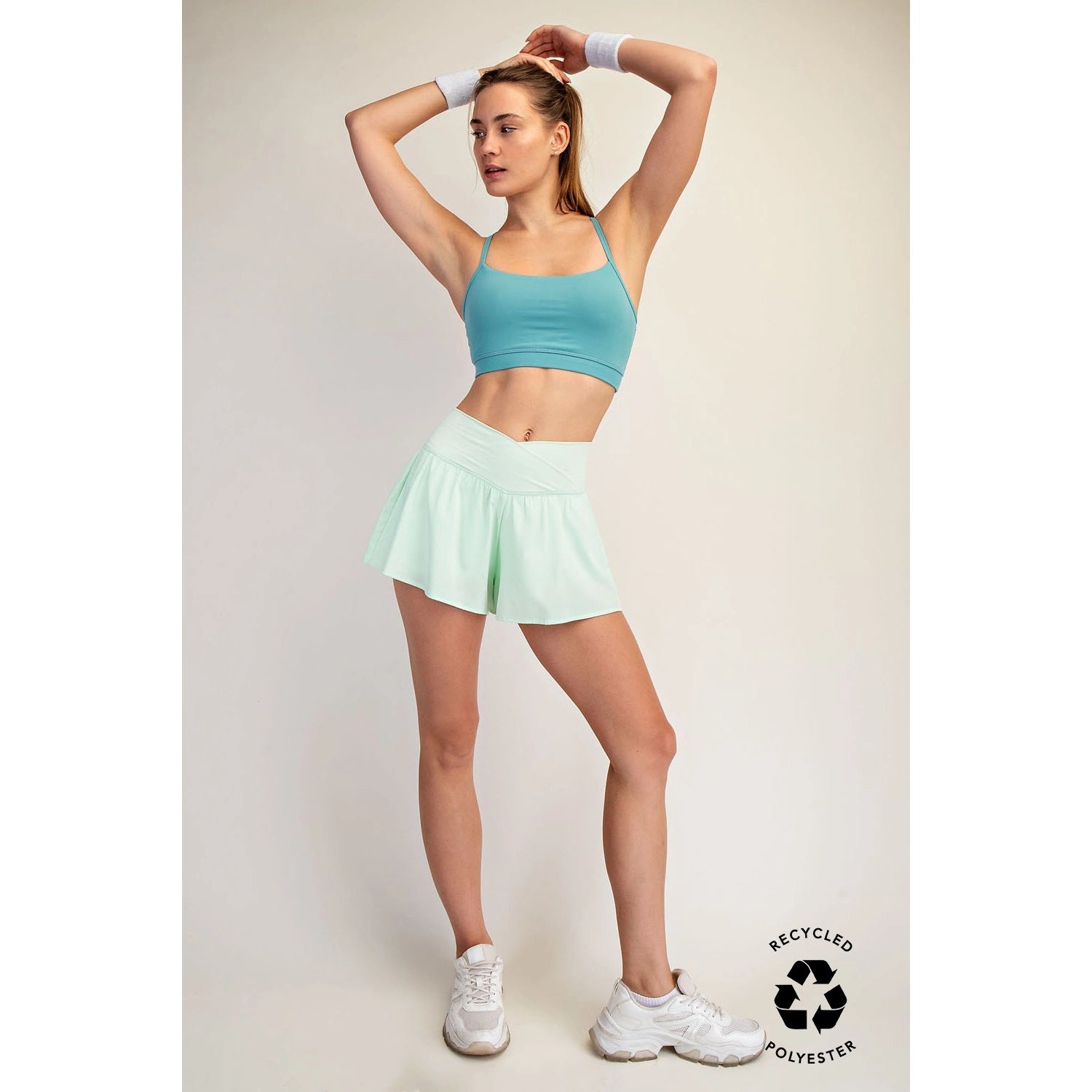 V Crossover Flared Short